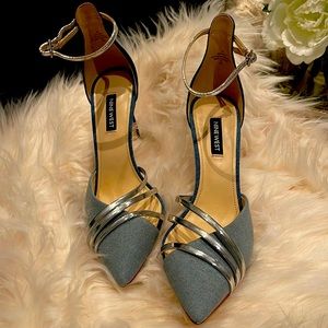 Stylish , new heels!